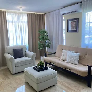 Luxury By Merengue House Apartment